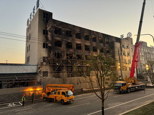 职工讲述无锡纺织厂火灾 火起得突然,死者为4层出租厂房人员